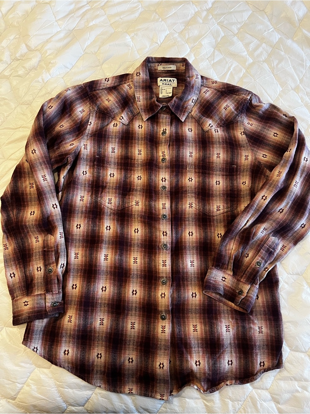Ariat Women’s Plaid Button-Down Shirt in Cream and Burgundy L